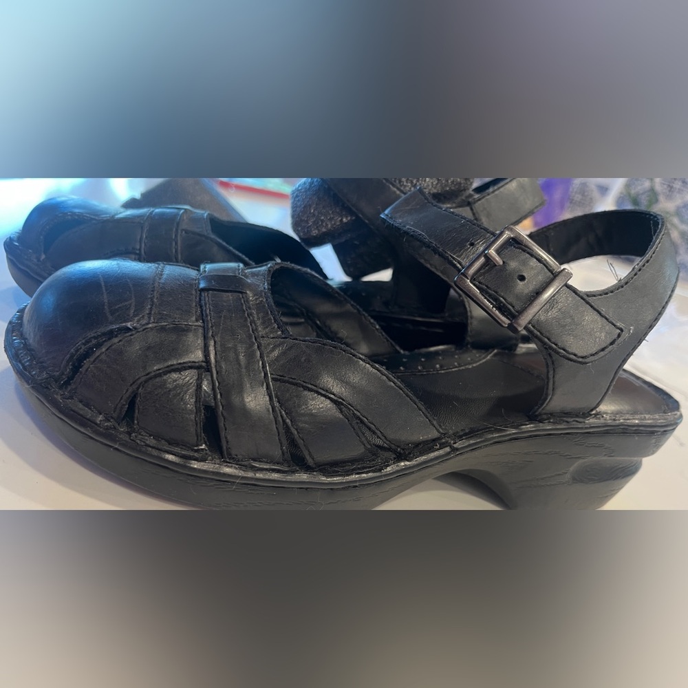 boc Black Leather Strappy Comfort Sandals